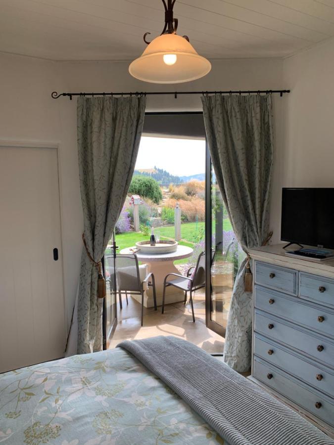 Karearea Rise B&B Cromwell Eksteriør billede